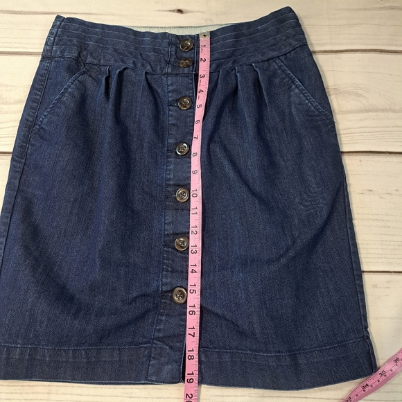 Pilcro And The Letterpress Darkwash Button Front Denim Skirt Size 8 - Picture 3 of 5